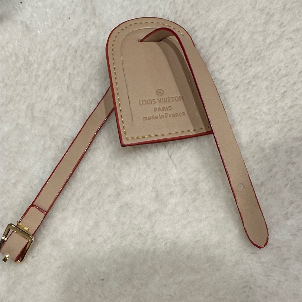 New Louis Vuitton bag attachment